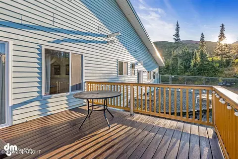 Exterior - 10121 Middlerock Rd, Anchorage, AK 99507 photo 35 of 38