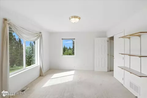 Bedroom - 10121 Middlerock Rd, Anchorage, AK 99507 photo 6 of 9