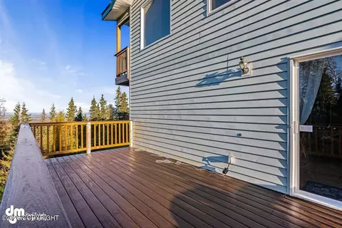 Exterior - 10121 Middlerock Rd, Anchorage, AK 99507 photo 33 of 38