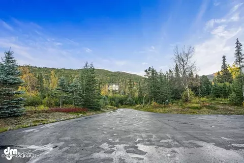 Exterior - 10121 Middlerock Rd, Anchorage, AK 99507 photo 18 of 38