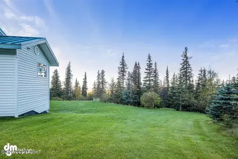 Exterior - 10121 Middlerock Rd, Anchorage, AK 99507 photo 20 of 38