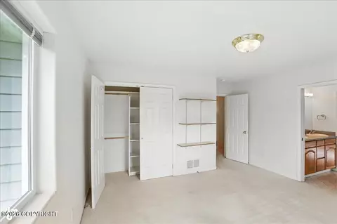 Bedroom - 10121 Middlerock Rd, Anchorage, AK 99507 photo 7 of 9