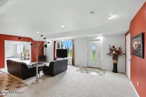 Living - 10121 Middlerock Rd, Anchorage, AK 99507 photo 1 of 6
