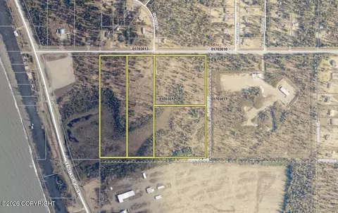 45650 Miller Loop Rd, Nikiskinorth Kenai, AK 99635