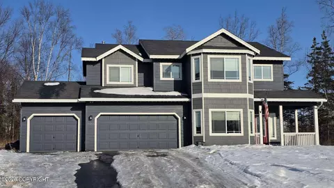 7655 E Alyeska Dr, Palmer, AK 99645