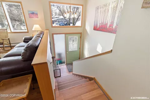 Entry Way - 5329 E 42nd Ave, Anchorage, AK 99508 photo 3 of 5