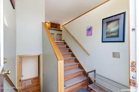 Entry Way - 5329 E 42nd Ave, Anchorage, AK 99508 photo 1 of 5