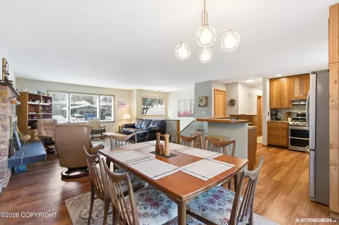 Dining - 5329 E 42nd Ave, Anchorage, AK 99508 photo 2 of 2