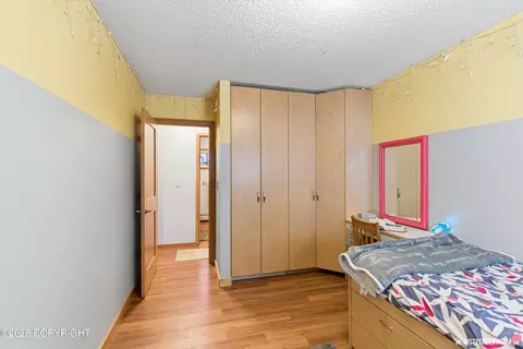 Bedroom - 5329 E 42nd Ave, Anchorage, AK 99508 photo 1 of 6