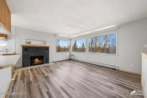 817 Price St, Anchorage, AK 99508