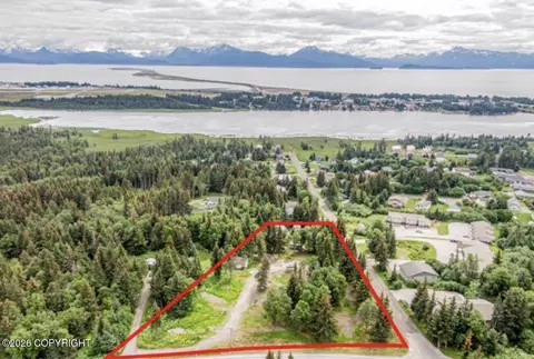 4178 Mattox Rd, Homer, AK 99603