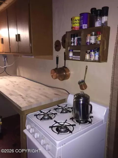 Kitchen - Tr E-2 Big Bend, Remote, AK 99667 photo 1 of 2