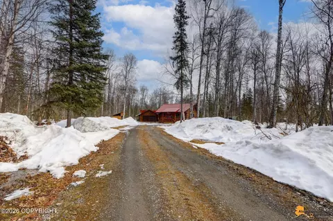27339 S Talkeetna Spur Rd, Talkeetna, AK 99676