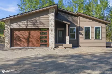 6219 S Emerald Way, Big Lake, AK 99652