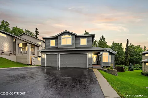 3760 Gunwale Ct, Anchorage, AK 99516