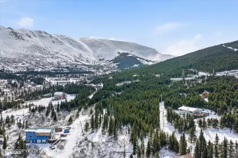 L3a B11h Rabbit Creek View Drive, Anchorage, AK 99516