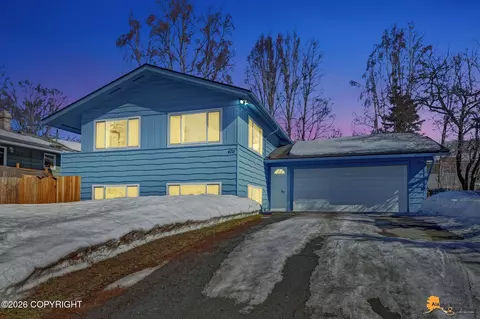 4711 Pavalof St, Anchorage, AK 99507
