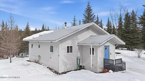 L2 B1 Silver Springs Loop, Copper Center, AK 99573