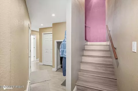 Entry Way - 7803 Raymar Cir, Anchorage, AK 99518 photo 2 of 3