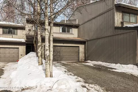 Exterior - 654 Highlander Cir, Anchorage, AK 99518 photo 2 of 2