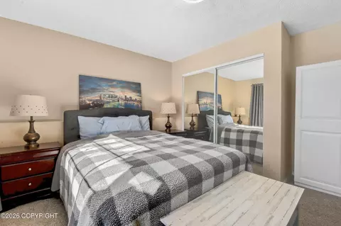 Bedroom - 17507 Kantishna Rd, Eagle River, AK 99577 photo 6 of 6