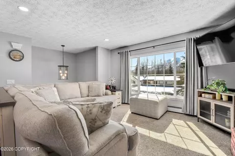 Living - 17507 Kantishna Rd, Eagle River, AK 99577 photo 1 of 3