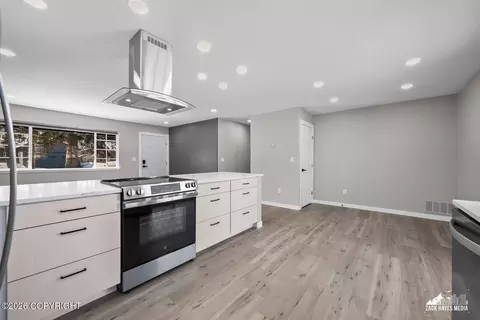 16717 Eleonora St, Eagle River, AK 99577 photo 19