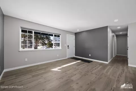 16717 Eleonora St, Eagle River, AK 99577 photo 8