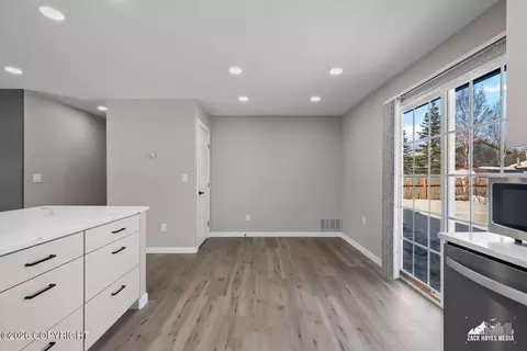 16717 Eleonora St, Eagle River, AK 99577 photo 22