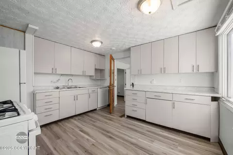 Kitchen - 6006 Debarr Rd, Anchorage, AK 99504 photo 1 of 5