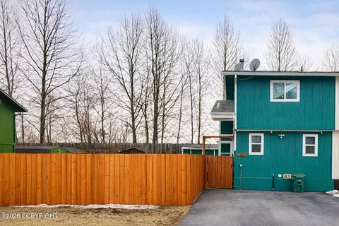 10201 Thimble Berry Dr, Anchorage, AK 99515