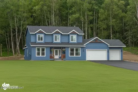L7 B8 E Big Farm Circle, Palmer, AK 99645