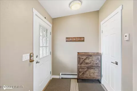 1611 S Abby Blvd, Wasilla, AK 99654