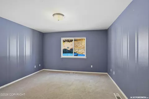20451 Granite Park Cir, Eagle River, AK 99577 photo 11