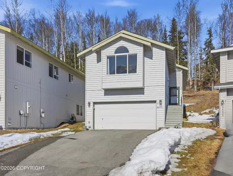 20451 Granite Park Cir, Eagle River, AK 99577