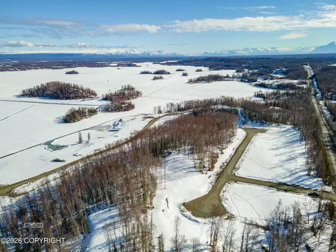 20137 W Kvichak Cir, Big Lake, AK 99652