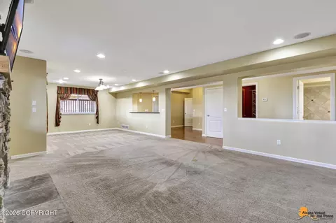 Living - 17201 Yellowstone Dr, Eagle River, AK 99577 photo 11 of 12