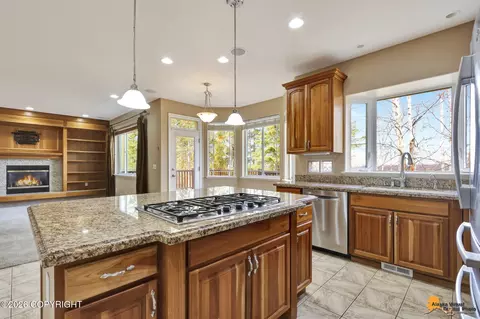 Kitchen - 17201 Yellowstone Dr, Eagle River, AK 99577 photo 4 of 6