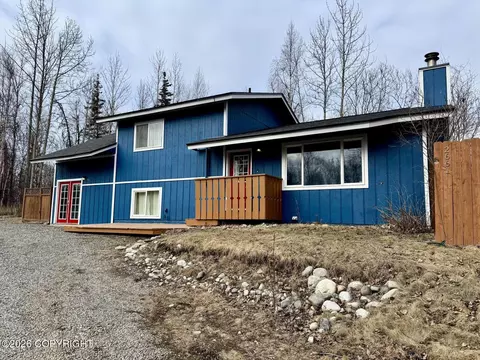 2661 N Cottonwood Loop, Wasilla, AK 99654