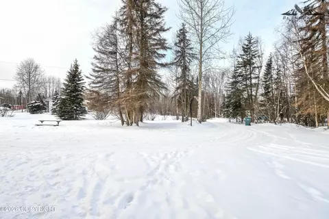 20735 Crabtree St, Chugiak, AK 99567 photo 7
