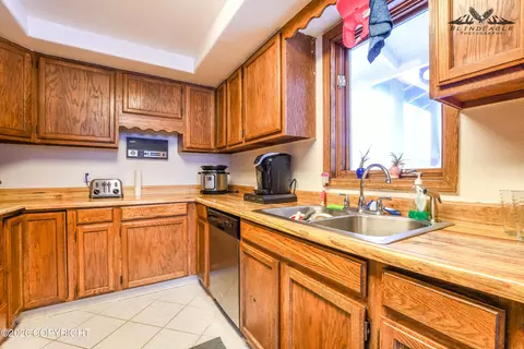 20735 Crabtree St, Chugiak, AK 99567 photo 20