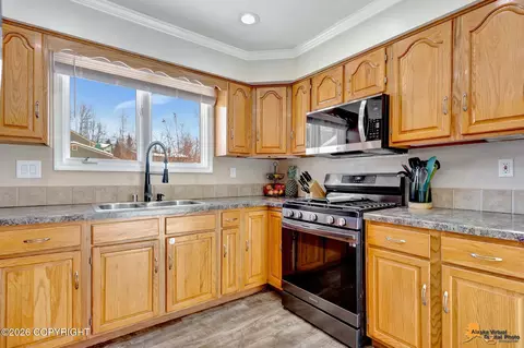 Kitchen - 9818 E Chichagof Loop, Eagle River, AK 99577 photo 1 of 3