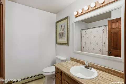 Bath - 24407 Thunderbird Dr, Chugiak, AK 99567 photo 4 of 4