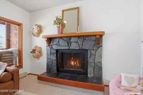 Living - 24407 Thunderbird Dr, Chugiak, AK 99567 photo 5 of 6