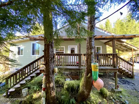 6104 A St, Klawock, AK 99925