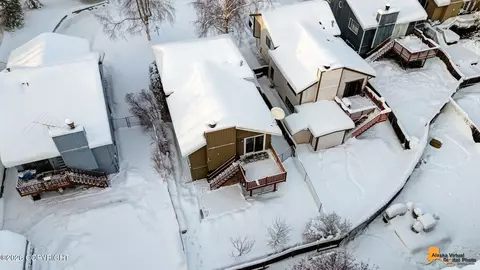 View/Area - 7471 Clairborne Cir, Anchorage, AK 99502 photo 2 of 12