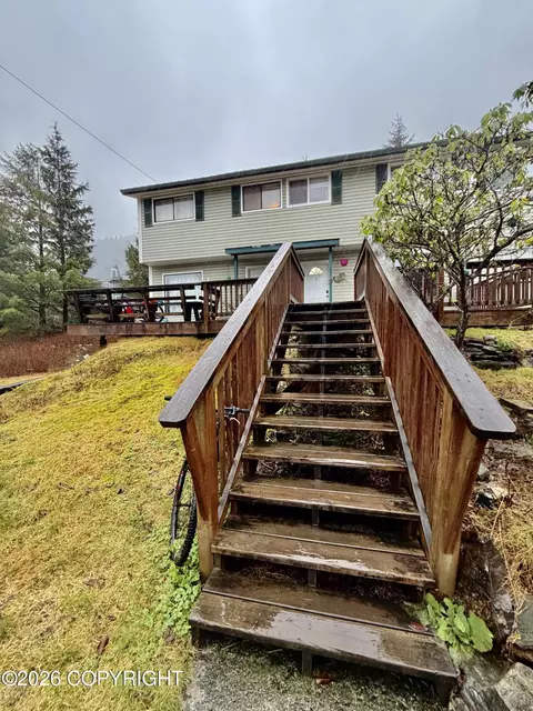3250 Denali Ave # 8, Ketchikan, AK 99901