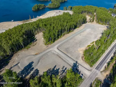 20142 W Kvichak Cir, Big Lake, AK 99652