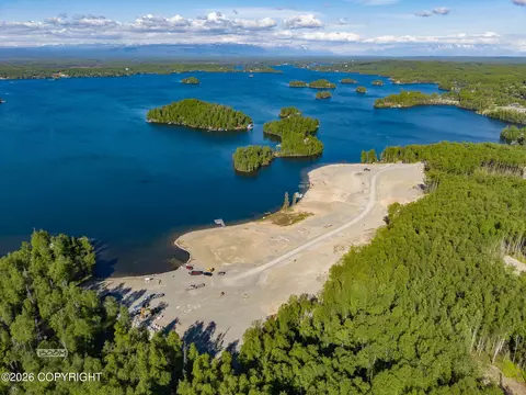 5512 S Corkey Blvd, Big Lake, AK 99652
