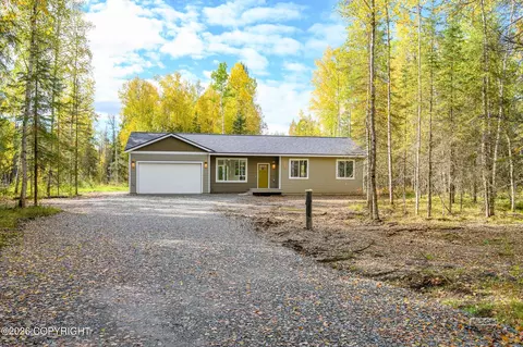 23082 Parks Creek Cir, Chugiak, AK 99567